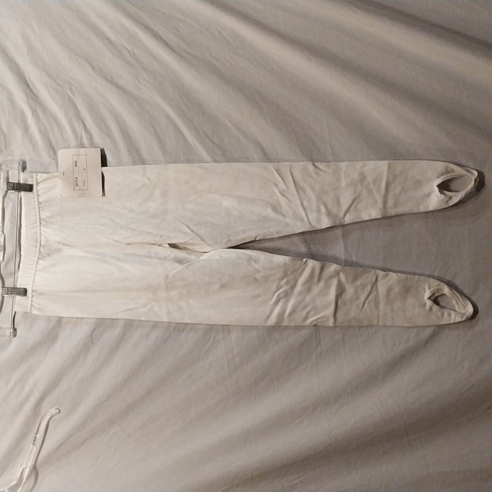 NWT Women's Prima Classe white leggings size M